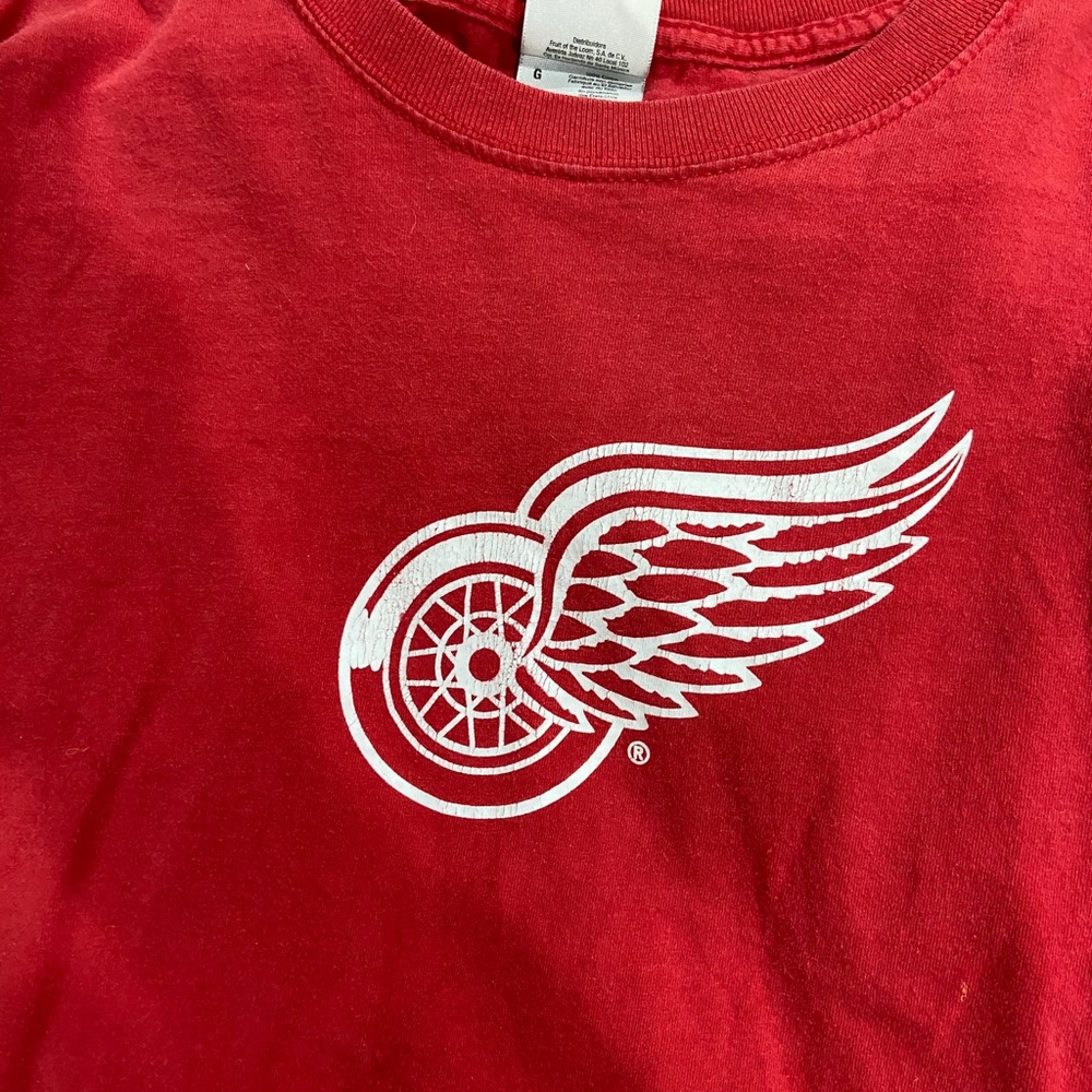 red wings t-shirt’s